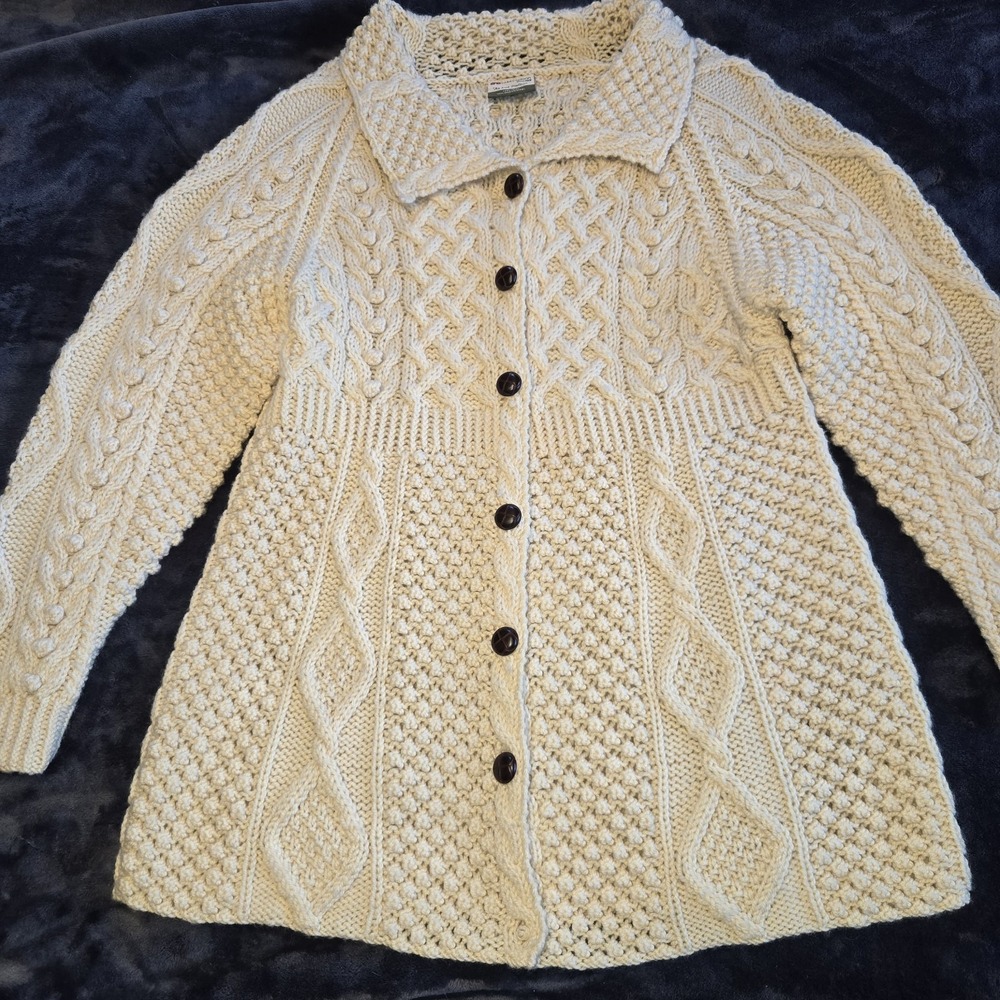 Carraig Donn Ivory Handknit 100% Merino Wool Cardigan Sweater Womens Med